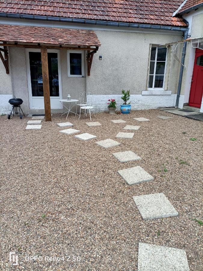 Gite Insolite Le Pressoir En Touraine Vallières-les-Grandes Esterno foto