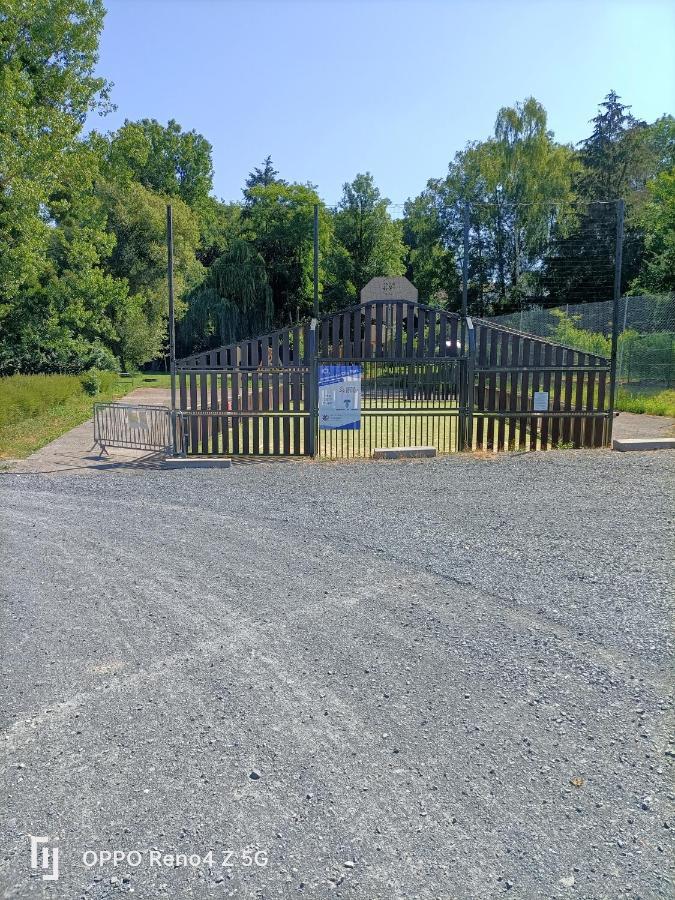 Gite Insolite Le Pressoir En Touraine Vallières-les-Grandes Esterno foto
